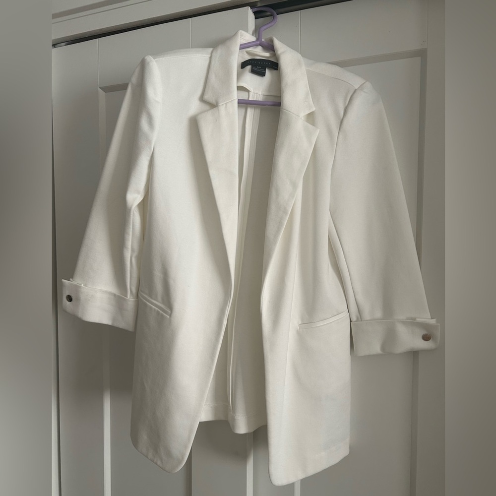 Suzy Shier Classic Cream Blazer